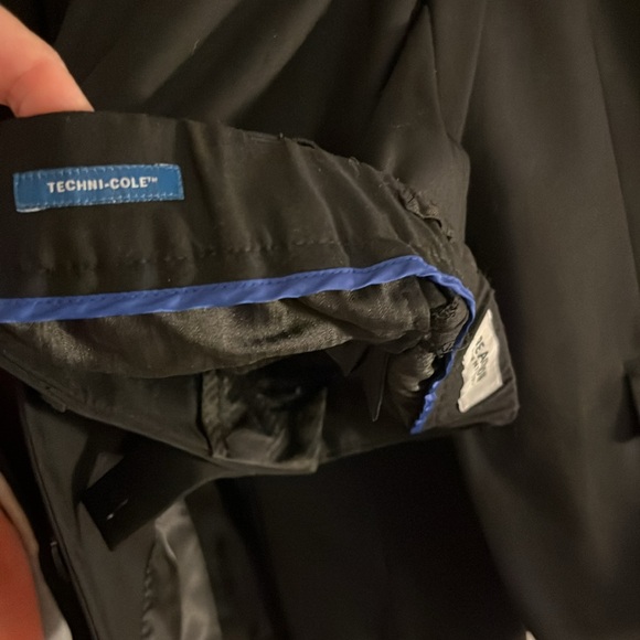 Kenneth Cole Suit - Picture 5 of 5